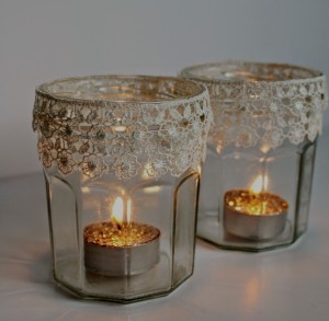 Lace-Tea-Light-Holder-DIY