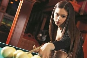 Anastasia-Luppova-billiard