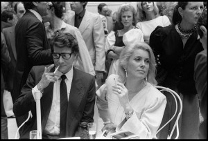 https://www.art1a1d.com/wp-content/uploads/2017/09/3_YSL_C_Deneuve_1983-2.jpg